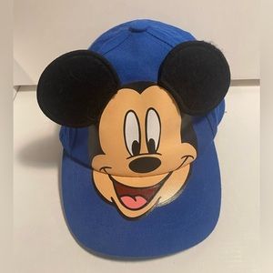 Kids one size Mickey Mouse Disney hat